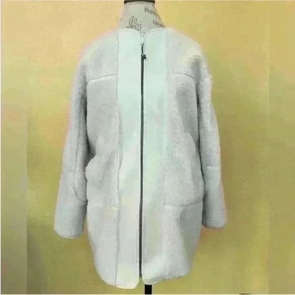Lululemon Collarless Textured Fleece Full Zip
Jacket White Opal Size 4 EUC! - Picture 6 of 11